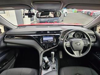2019 Toyota Camry - Thumbnail