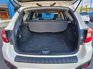 2016 Subaru Outback - Thumbnail