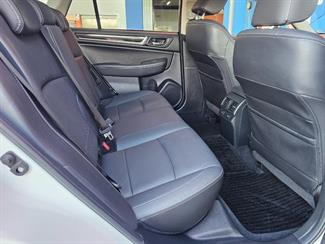 2016 Subaru Outback - Thumbnail