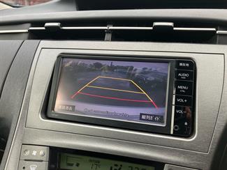 2015 Toyota Prius - Thumbnail