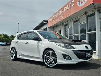 2011 Mazda Axela - Thumbnail