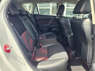 2011 Mazda Axela - Thumbnail