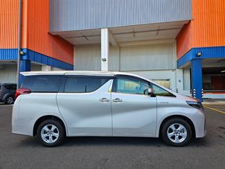 2020 Toyota Alphard - Thumbnail