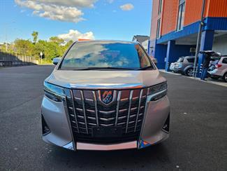 2020 Toyota Alphard - Thumbnail