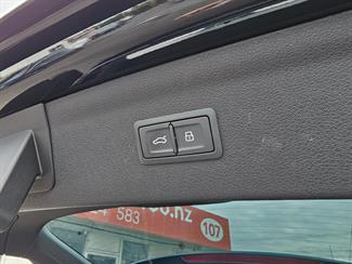 2019 Audi Q3 - Thumbnail