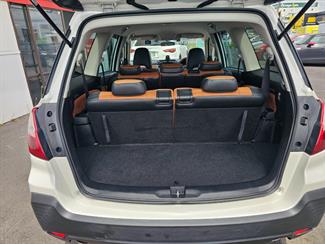 2016 Subaru Exiga - Thumbnail