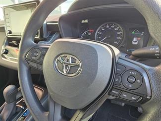 2020 Toyota Corolla - Thumbnail