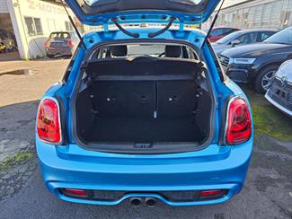 2016 Mini Cooper S - Thumbnail