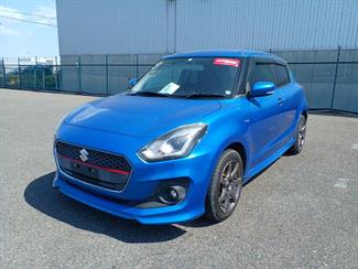 2018 Suzuki Swift - Thumbnail