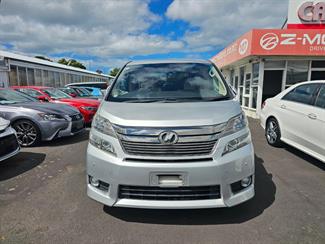 2014 Toyota Vellfire - Thumbnail