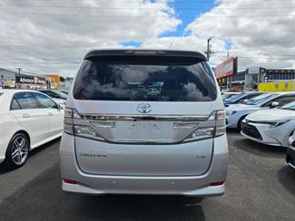 2014 Toyota Vellfire - Thumbnail