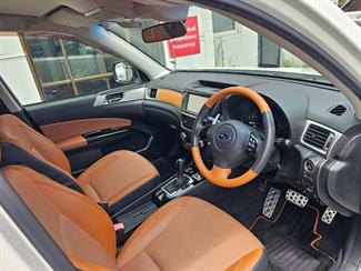 2016 Subaru Exiga - Thumbnail