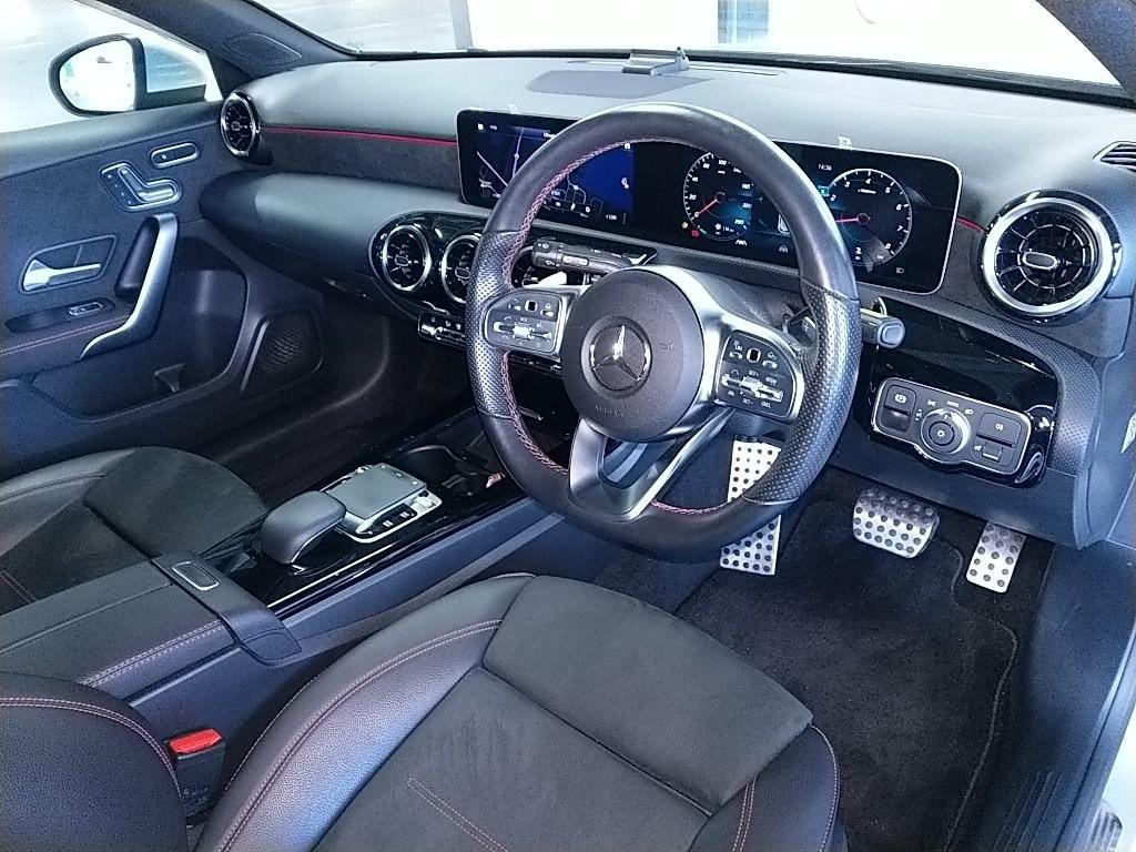 2019 Mercedes-Benz A180
