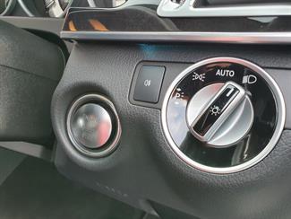 2015 Mercedes-Benz E 220 - Thumbnail