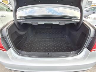 2015 Mercedes-Benz E 220 - Thumbnail