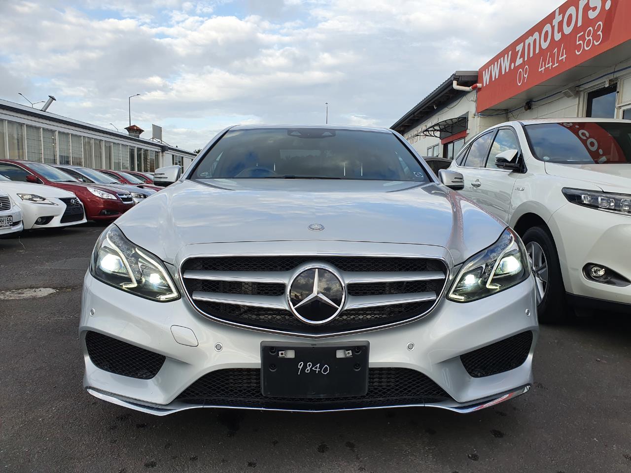 2015 Mercedes-Benz E 220