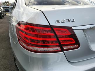 2015 Mercedes-Benz E 220 - Thumbnail