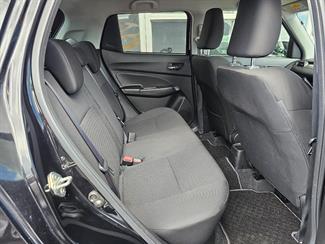 2019 Suzuki Swift - Thumbnail