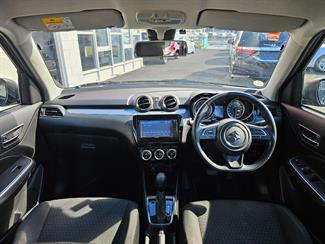 2019 Suzuki Swift - Thumbnail