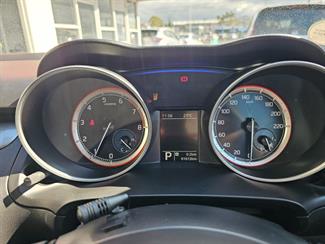 2019 Suzuki Swift - Thumbnail