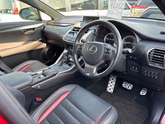 2016 Lexus NX 300h - Thumbnail