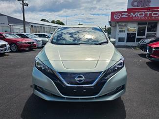 2018 Nissan Leaf - Thumbnail