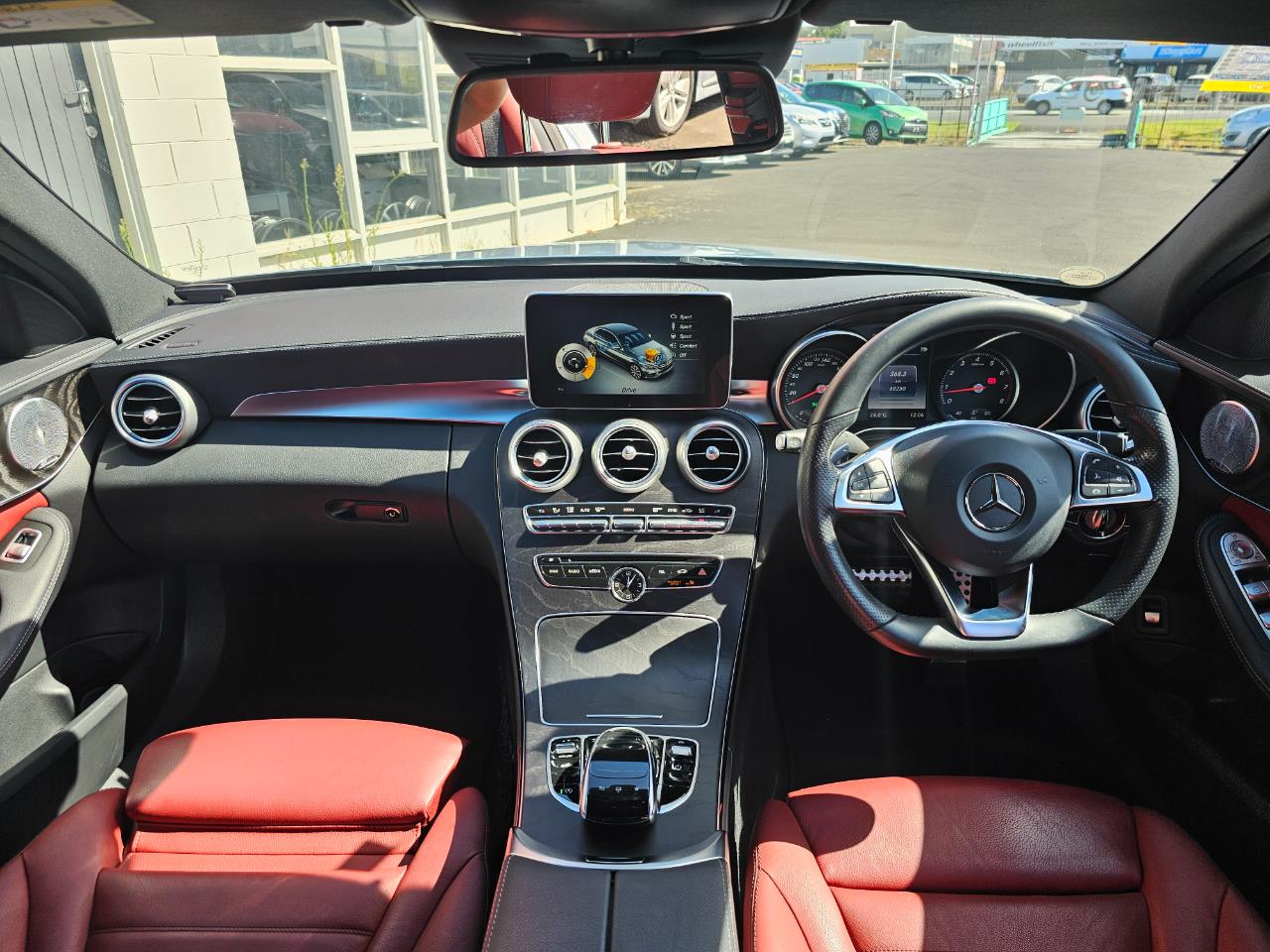 2015 Mercedes-Benz C 250