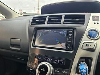 2013 Toyota Prius - Thumbnail