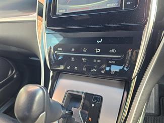 2020 Toyota Harrier - Thumbnail