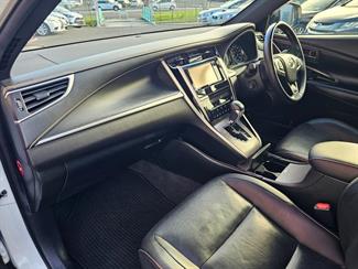 2020 Toyota Harrier - Thumbnail