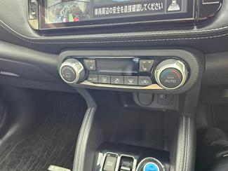 2020 Nissan Kicks - Thumbnail