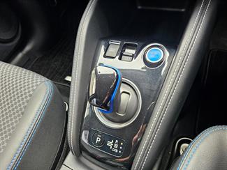 2020 Nissan Kicks - Thumbnail
