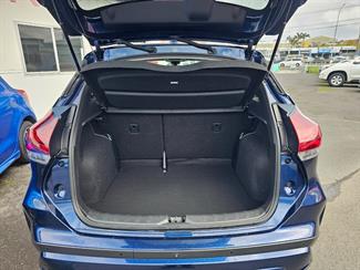 2020 Nissan Kicks - Thumbnail