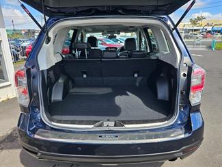 2017 Subaru Forester - Thumbnail