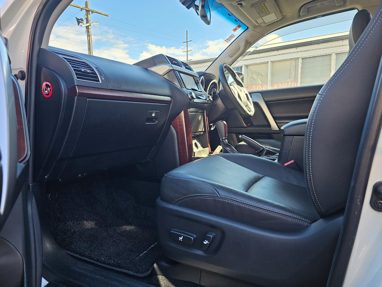2015 Toyota Land Cruiser Prado