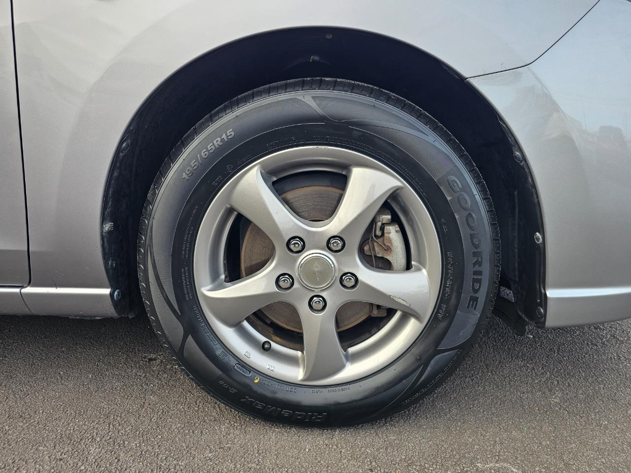 2017 Mazda Premacy