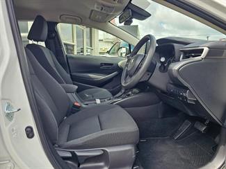 2020 Toyota Corolla - Thumbnail