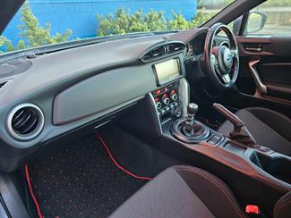 2018 Subaru BRZ - Thumbnail