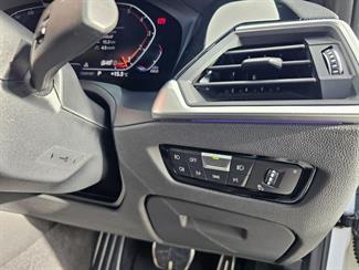2020 BMW 320i - Thumbnail