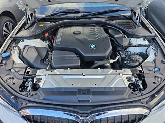 2020 BMW 320i - Thumbnail