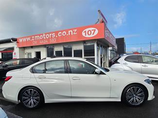 2020 BMW 320i - Thumbnail