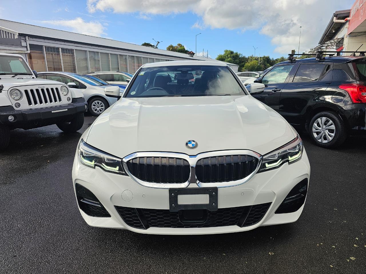 2020 BMW 320i