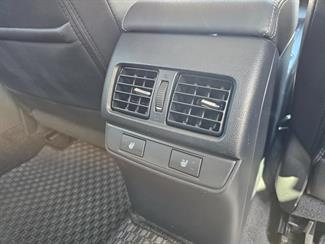 2016 Subaru Outback - Thumbnail