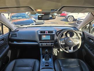 2016 Subaru Outback - Thumbnail