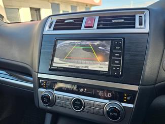2016 Subaru Outback - Thumbnail