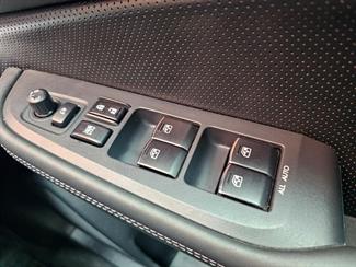 2016 Subaru Outback - Thumbnail