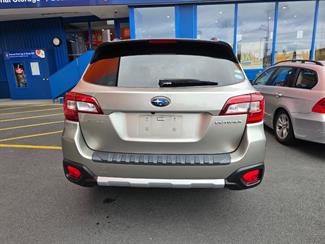 2016 Subaru Outback - Thumbnail