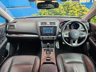 2016 Subaru Outback - Thumbnail
