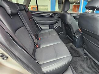 2016 Subaru Outback - Thumbnail