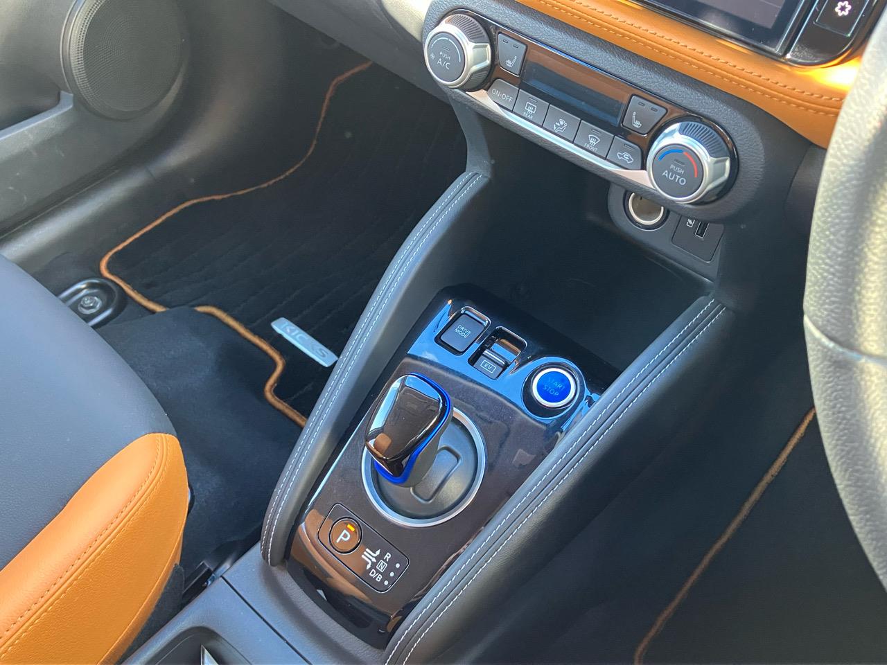 2020 Nissan Kicks